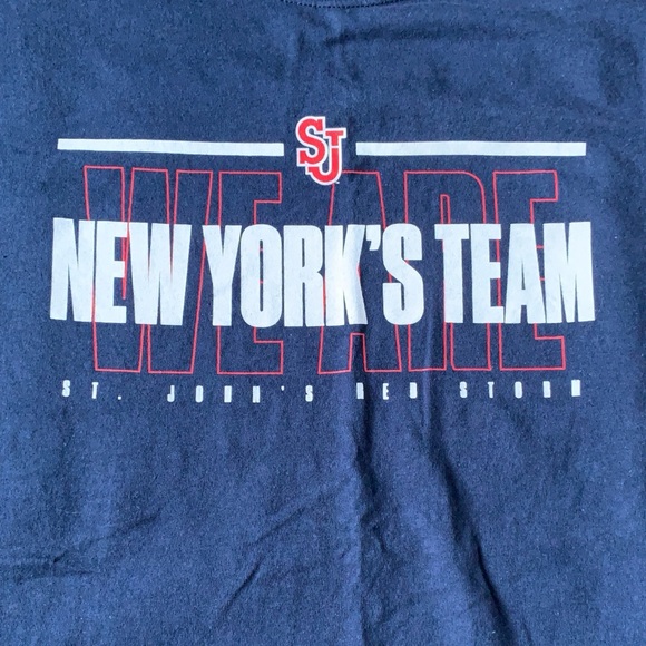 ST. JOHN’S UNIVERSITY RED STORM ‘NEW YORK’S TEAM’ T-SHIRT SZ LARGE - Picture 2 of 4